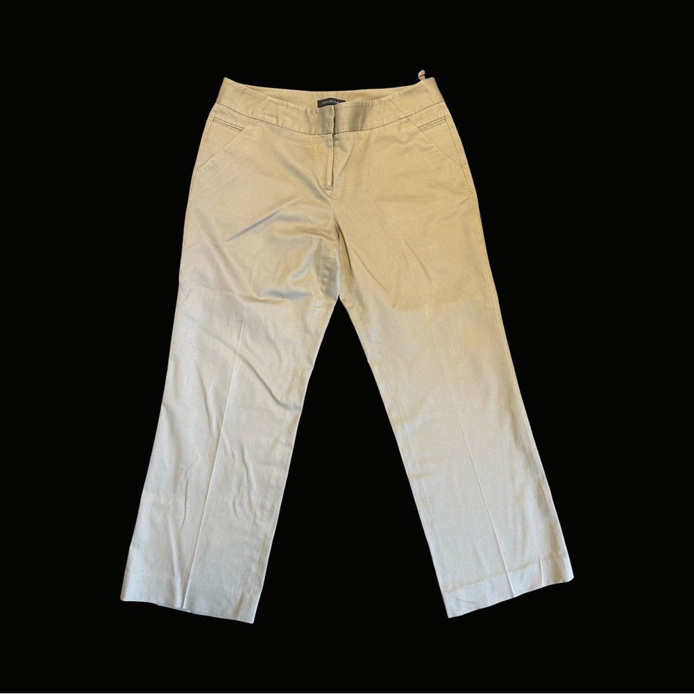 Women's Classic Straight-Leg Chinos in Beige